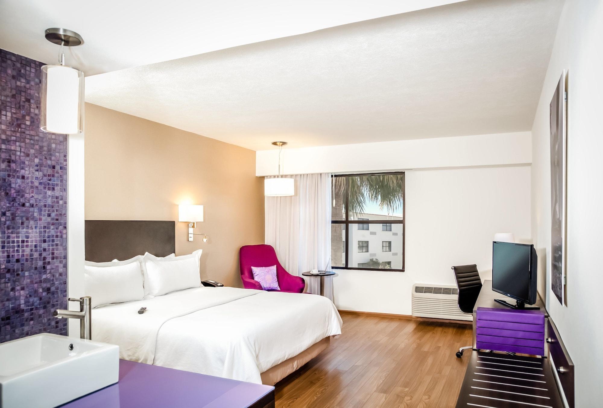 Fiesta Inn סלטיו חדר תמונה