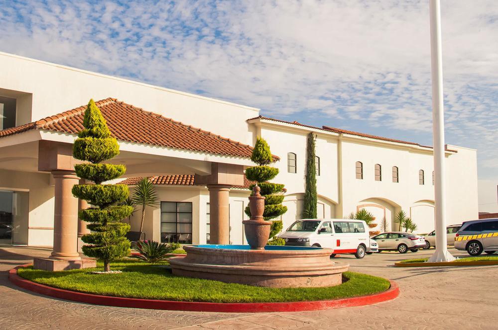 Fiesta Inn סלטיו מראה חיצוני תמונה